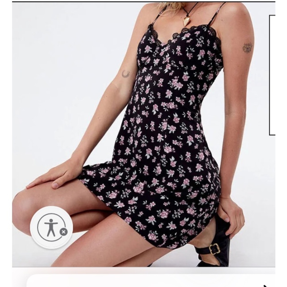 Floral Summer Dress - Picture 1 of 10